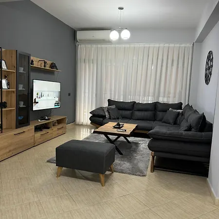 Daire City Apartments Tiran